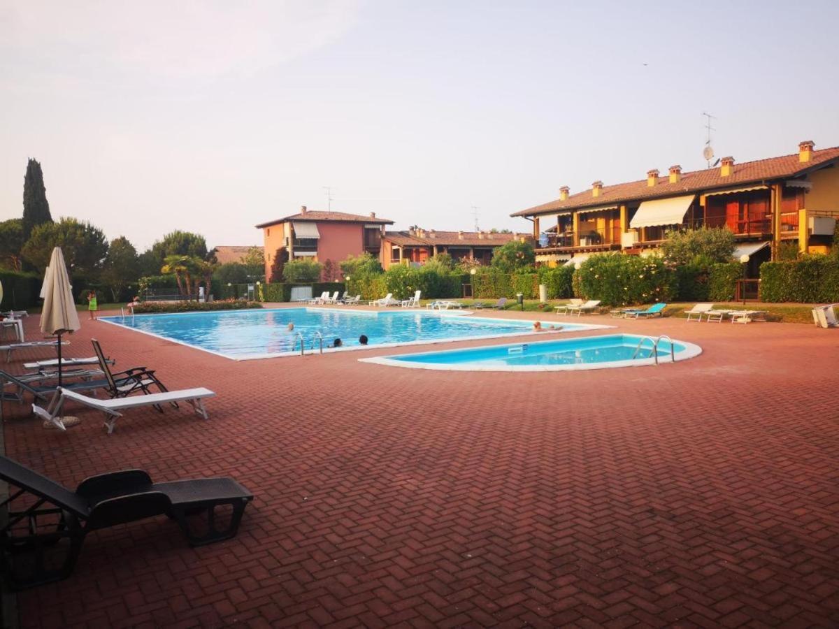 Gardappartamenti Cascinale Pool Desenzano del Garda Eksteriør billede